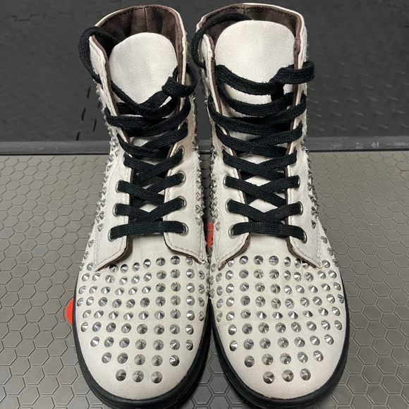 Dr. Martens Other - Dr. Martens Shorestud white spiked canvas shoes